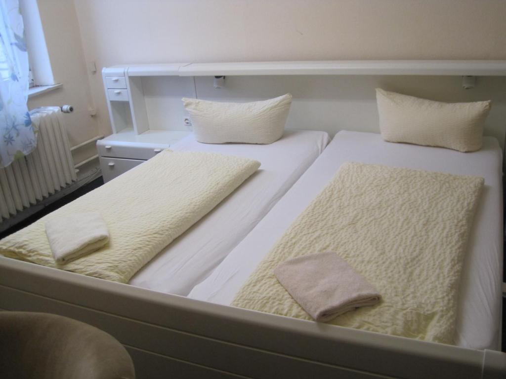 Bs Hotel Μπραουνσβάιγκ Δωμάτιο φωτογραφία